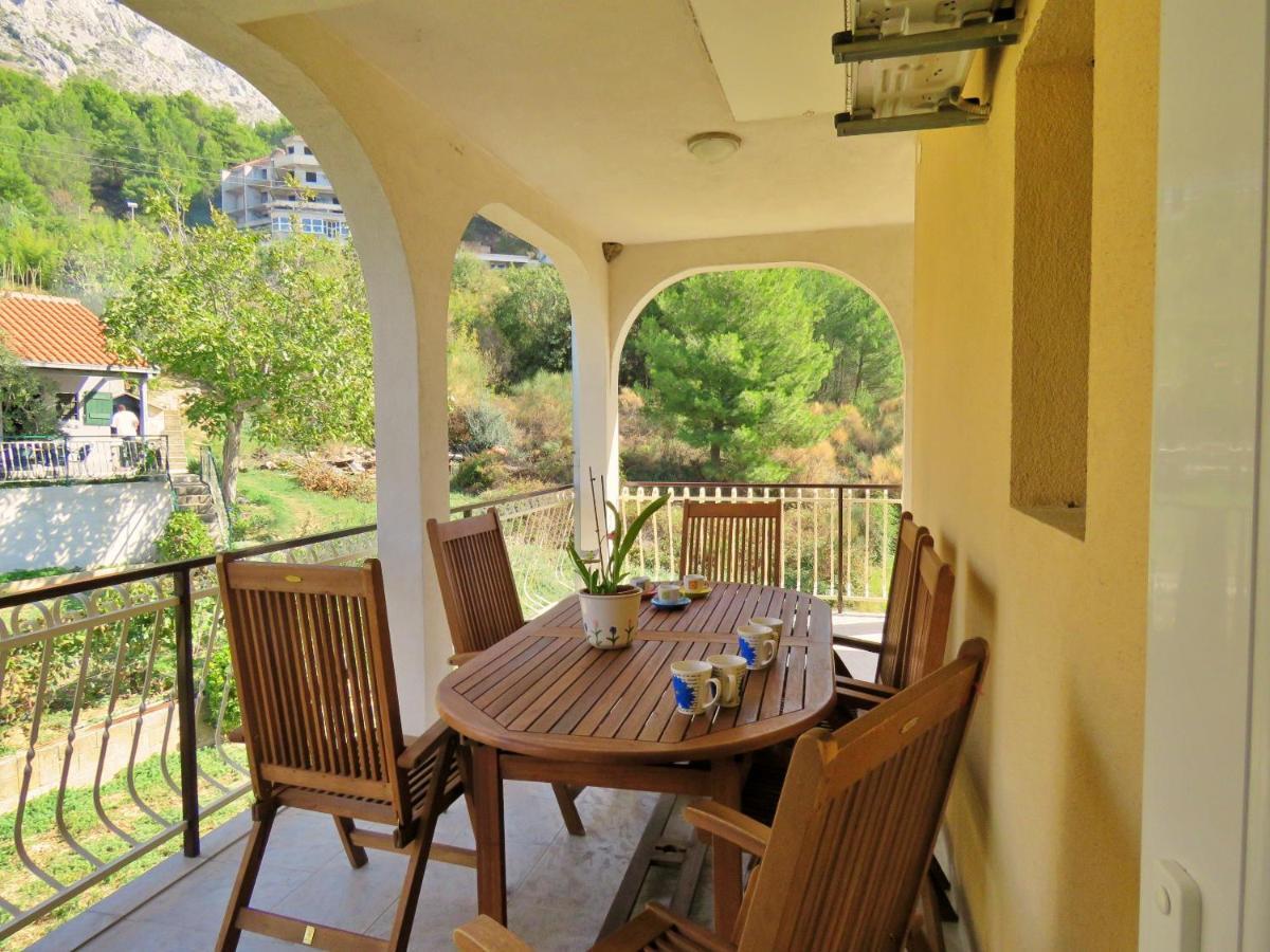 Apartments Nemira Omiš Exteriér fotografie